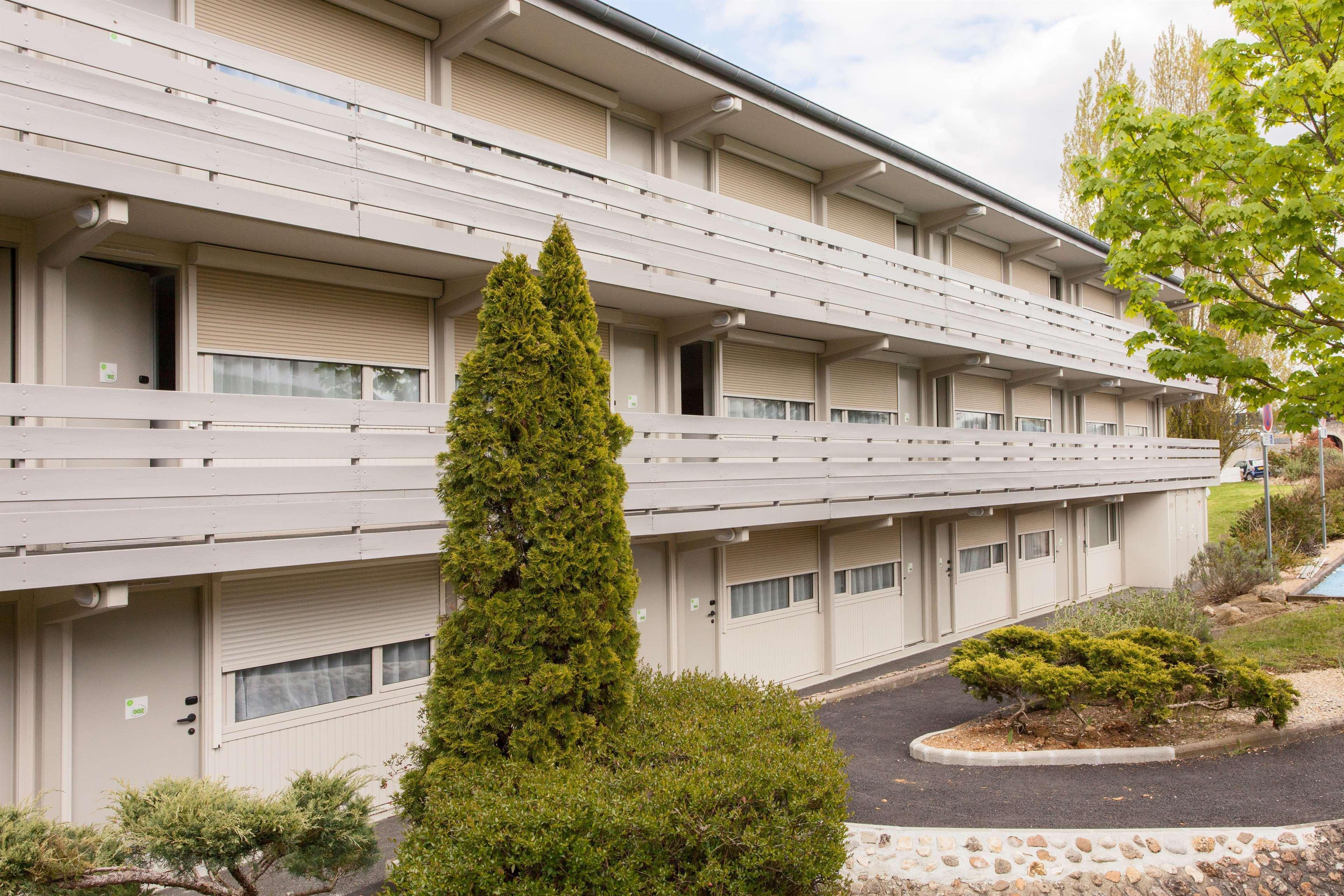 Hotel Campanile Poitiers Exterior foto