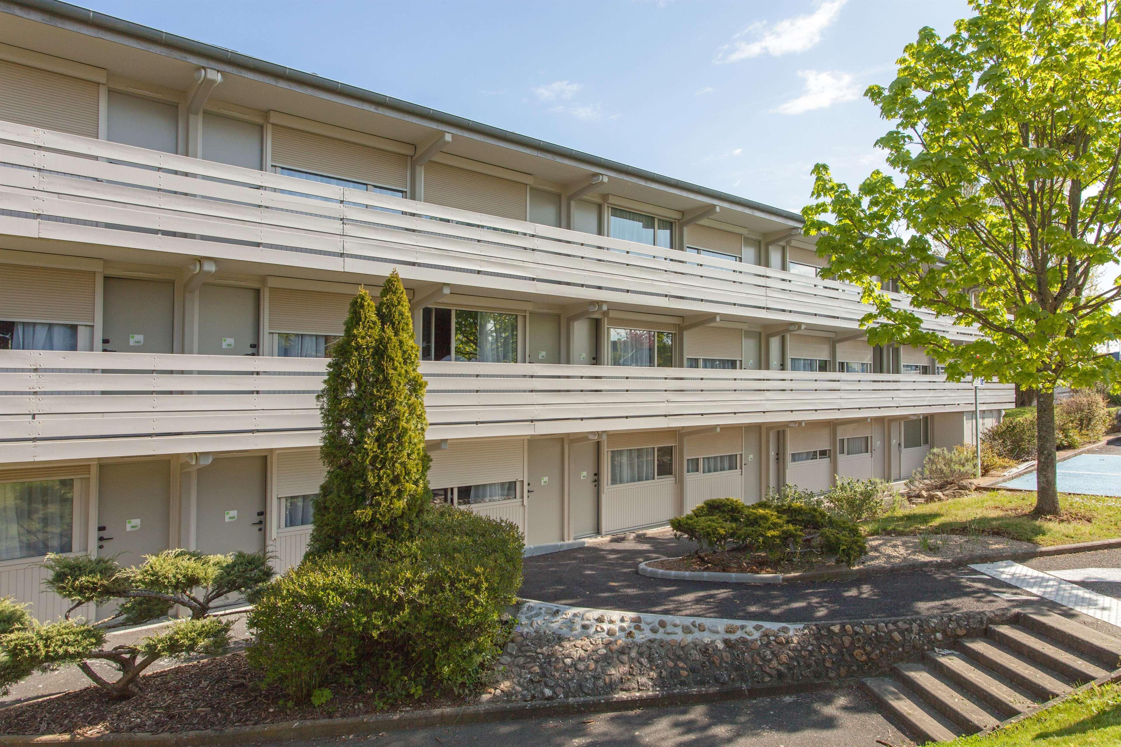 Hotel Campanile Poitiers Exterior foto